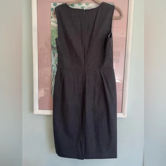 Banana Republic Charcoal Suit Set - Picture 6 of 9